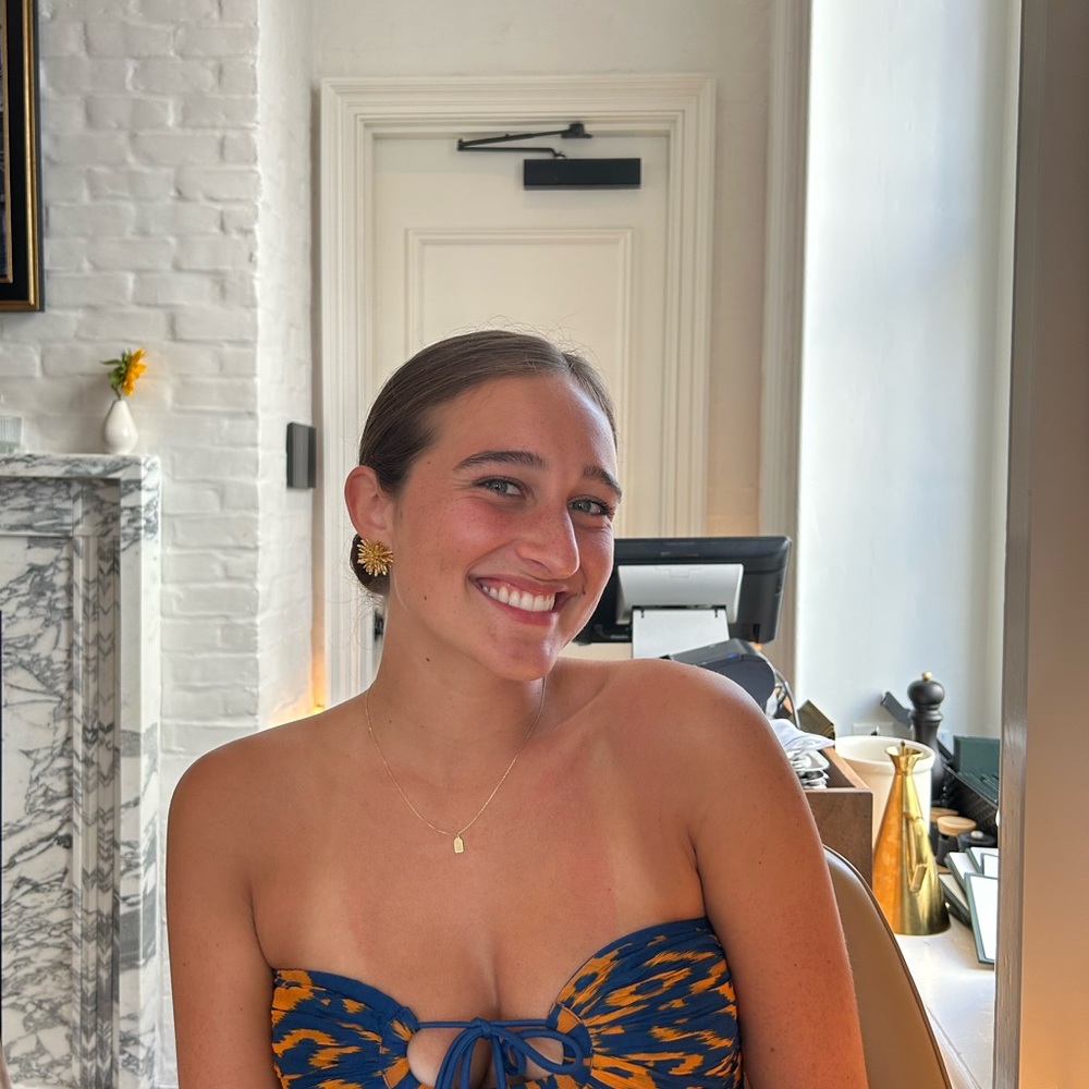 Meet your Posher, Georgia